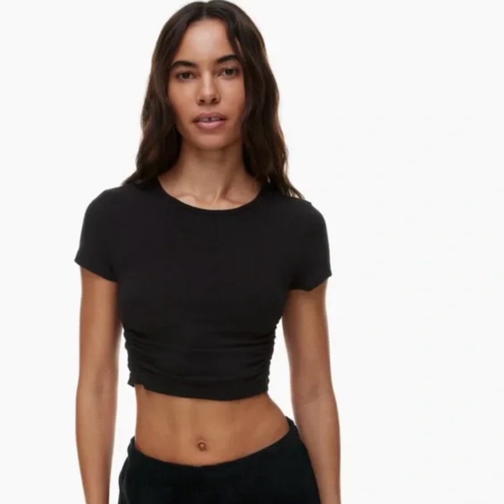 Aritzia TNA Malibu Black Top